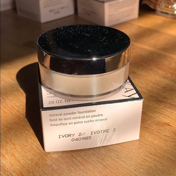 mary kay mineral powder foundation - Picture 7 of 7